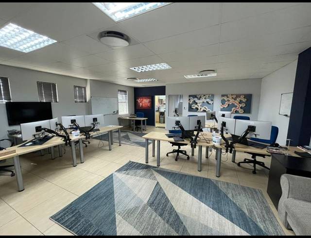 BUSINESS PROPERTY TO RENT IN MIDSTREAM ESTATE